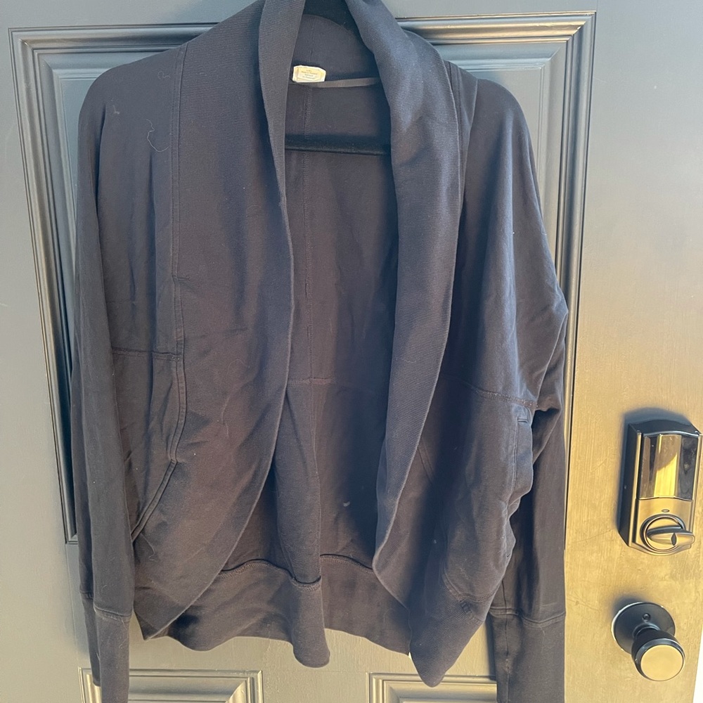 MEC cocoon sweater